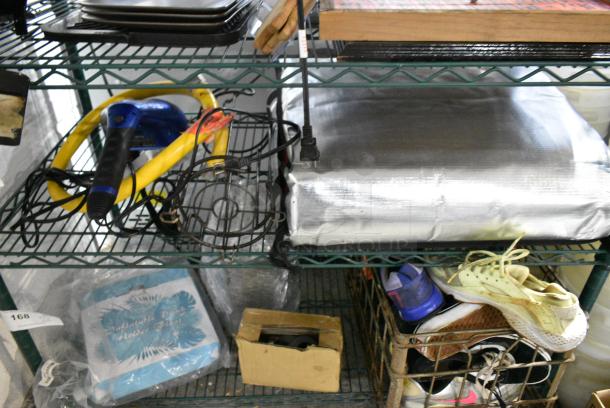 ALL ONE MONEY! Tier Lot of Various Items Including Pizza To Go Bag and Gas Hose - Image 1 of 3