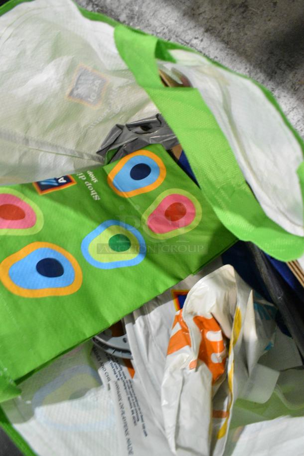ALL ONE MONEY! Tier Lot of Various Items Including Poly Bin and Reusable Bag - Image 2 of 3
