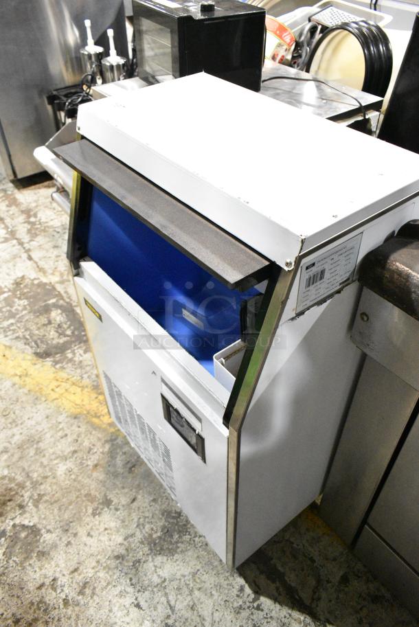 2023 Vevor P70-408.V1s Stainless Steel Commercial Self Contained Ice Machine. 110 Volts, 1 Phase. - Image 3 of 4