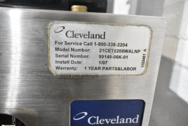 Cleveland 21CET8208WALNP SteamCraft Ultra 3 Stainless Steel Commercial Electric Powered Single Deck Steam Cabinet on Stand. 240 Volts. - Image 5 of 5