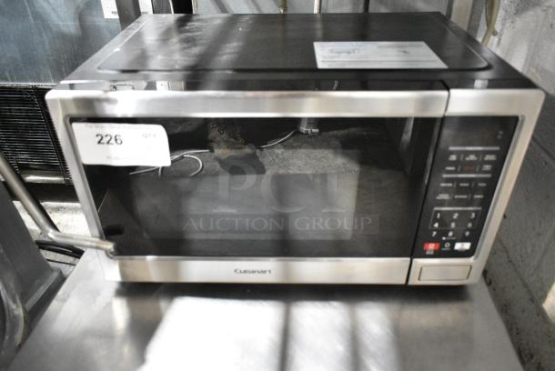 Cuisinart EM0P042DG Countertop Microwave Oven w/ Plate. 120 Volts, 1 Phase. - Image 1 of 5