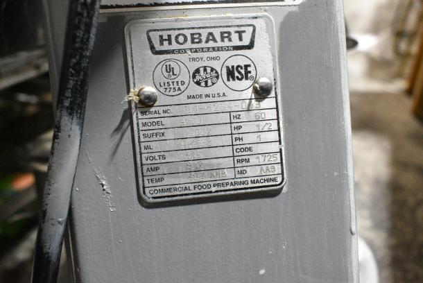 Hobart A200 Metal Commercial Countertop 20 Quart Planetary Dough Mixer w/ Stainless Steel Mixing Bowl, Bowl Guard and Paddle Attachment. 115 Volts, 1 Phase. Tested and Working! - Image 6 of 8