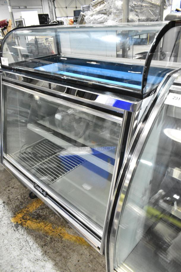 2020 Leader SDL48SC Metal Commercial Floor Style Deli Display Case Merchandiser w/ Dry Top Case. 115 Volts, 1 Phase. Tested and Powers On But Does Not Get Cold - Image 3 of 8