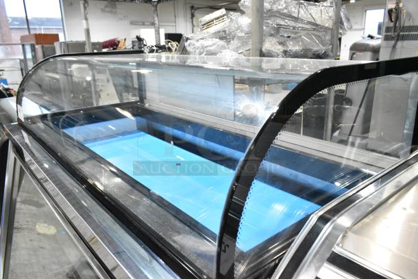 2020 Leader SDL48SC Metal Commercial Floor Style Deli Display Case Merchandiser w/ Dry Top Case. 115 Volts, 1 Phase. Tested and Powers On But Does Not Get Cold - Image 4 of 8