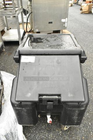 Cambro Black Poly Portable Ice Bin on Commercial Casters. - Item #1156100