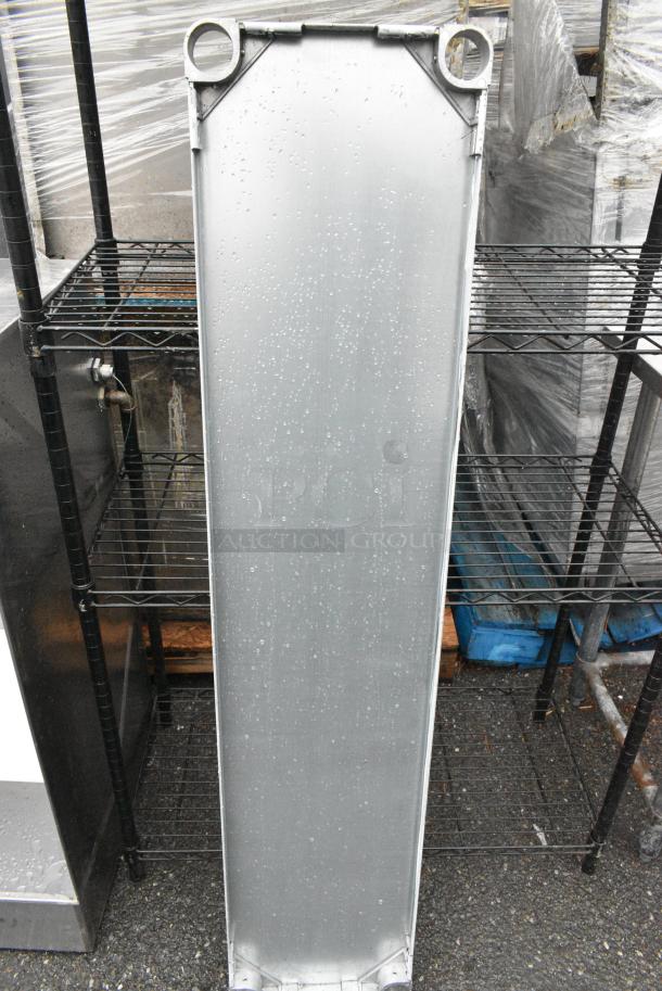 Metal Under Shelf. - Image 2 of 2