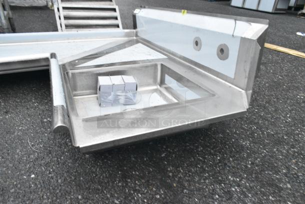 BRAND NEW SCRATCH AND DENT! Regency 600DDTI72L Stainless Steel L Shaped Left Side Dirty Side Dish Table. No Legs. Bay 20x20x6 - Image 3 of 4