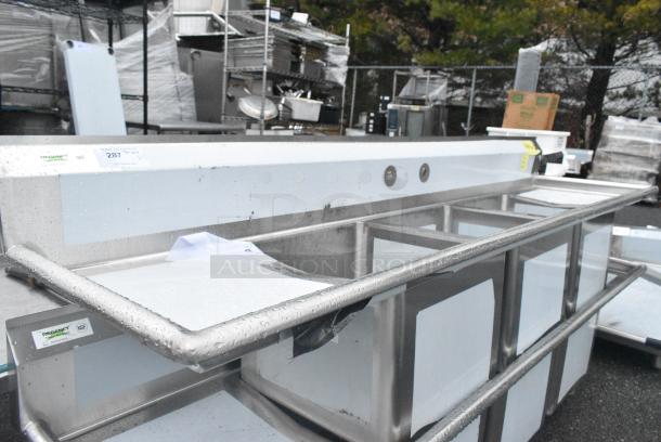 BRAND NEW SCRATCH AND DENT! Regency 600S31818218 Stainless Steel 3 Bay Sink w/ Dual Drain Boards. No Legs. Bays 18x18x14 - Image 2 of 4