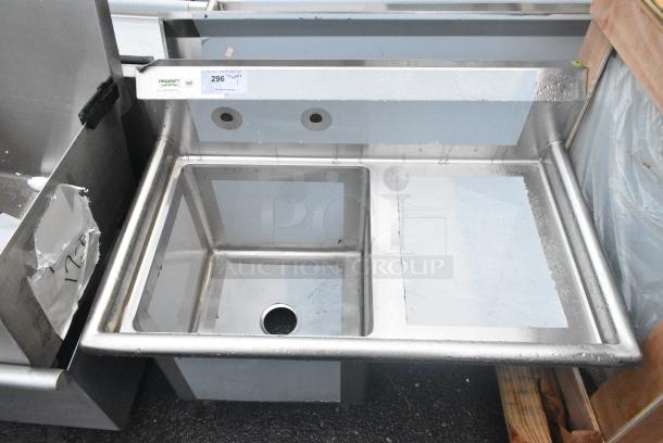 BRAND NEW SCRATCH AND DENT! Regency 600S1181818R Stainless Steel Single Bay Sink w/ Right Side Drain Board. No Legs. Bay 18x18x14 - Image 1 of 4