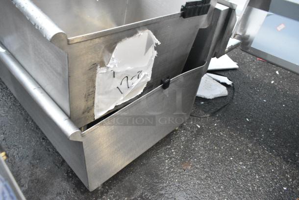 BRAND NEW SCRATCH AND DENT! Regency Stainless Steel 3 Bay Sink. No Legs. - Image 3 of 3