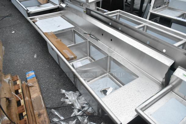 BRAND NEW SCRATCH AND DENT! Regency 600DDTS108L 16-Gauge 9' Soiled / Dirty Dish Table with 3-Compartment Sink - 20" x 20" x 12" Bowls - Left Drainboard - Image 2 of 4