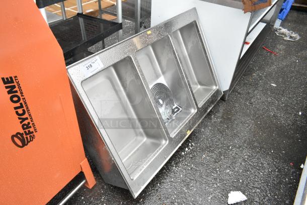 BRAND NEW SCRATCH AND DENT! Vollrath 3640461 Modular Drop In Three Compartment Hot Food Well with Infinite Controls, Manifold Drain, and Auto-Fill. 120 Volts, 1 Phase. - Image 2 of 6