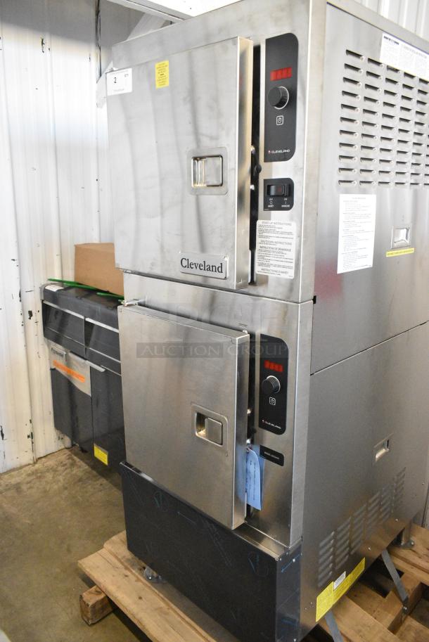 BRAND NEW SCRATCH AND DENT! 2024 Cleveland 24CGA10 Stainless Steel Commercial SteamCraft Ultra Natural Gas Powered 10 Pan Floor Steamer. 125,000 BTU - Image 1 of 7