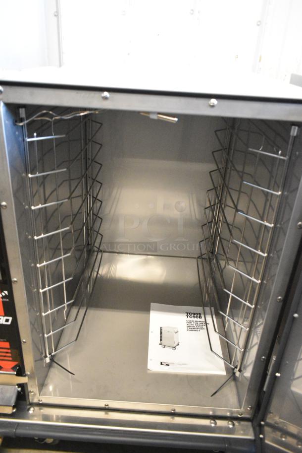 BRAND NEW SCRATCH AND DENT! 2023 Metro TC90BB TC90 FlavorHold Series Half Height Heated Holding Cabinet with Bumper - Holds Nine 18" x 26" Bun Pans. 120 Volts, 1 Phase. Tested and Working! - Image 5 of 6