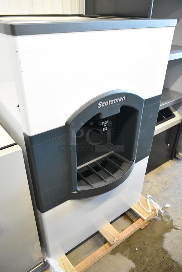 BRAND NEW SCRATCH AND DENT! Scotsman HD30B-1 iceValet 30" Wide Stainless Steel Commercial 180 lb. Capacity  Ice Bin Hotel Dispenser. 120 Volts, 1 Phase. - Image 1 of 4