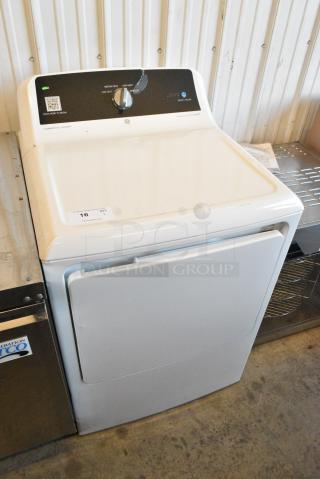 BRAND NEW SCRATCH AND DENT! General Electric GE VTD52EASROWB 7.4 cu. ft. Front Load Electric Commercial Dryer - Free Use / App Payment. 120/208-240 Volts, 1 Phase.