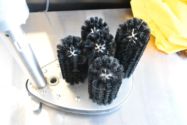 BRAND NEW SCRATCH AND DENT! Bar Maid A-200 Countertop Glass Cleaner. 115 Volts, 1 Phase. Tested and Working! - Image 4 of 5