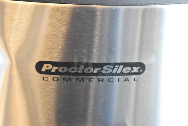 BRAND NEW SCRATCH AND DENT! Proctor Silex 37560R 60 Cup (30 Cup Raw) Electric Rice Cooker / Warmer. 120 Volts, 1 Phase. Tested and Working! - Image 3 of 7