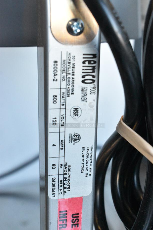 2 BRAND NEW SCRATCH AND DENT! Nemco 6000A-2 Two Bulb Freestanding Heat Lamp . 120 Volts, 1 Phase. 2 Times Your Bid! Tested and Working! - Image 5 of 5