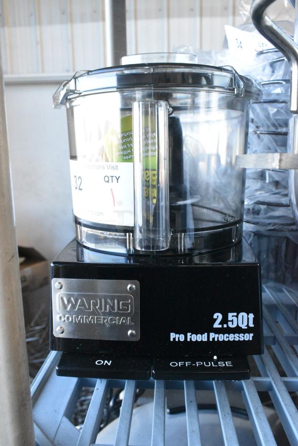 BRAND NEW SCRATCH AND DENT! Waring WFP11SW 2.5 Qt. Clear Batch Bowl Food Processor - 3/4 hp. 120 Volts, 1 Phase. Tested and Working! - Image 1 of 5