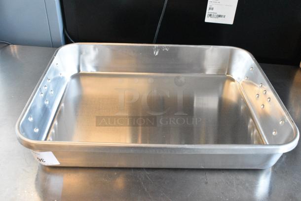 2 BRAND NEW SCRATCH AND DENT! 471ALRP2418 Choice 28 Qt. Aluminum Double Roaster Pan - 24" x 18" x 8 1/2". 2 Times Your Bid! - Image 1 of 4