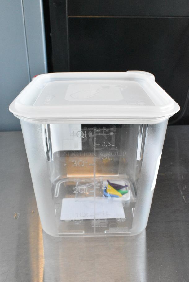 6 BRAND NEW SCRATCH AND DENT! 31852 Araven 4.2 Qt. Clear Square Polycarbonate Food Storage Container with Airtight Lid. 6 Times Your Bid! - Image 3 of 4