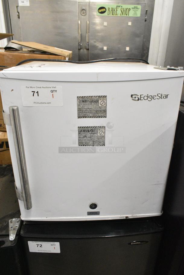 EdgeStar CMF151L-1 Mini Freezer. 115 Volts, 1 Phase. Tested and Working! - Image 1 of 4