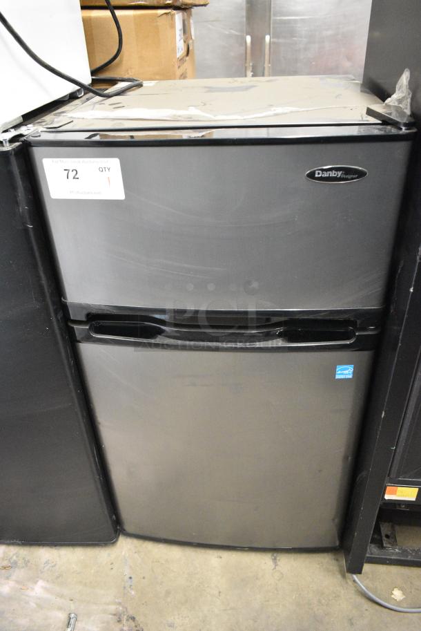 Danby DCR031B1BSLDD Mini Cooler w/ Freezer. 115 Volts, 1 Phase. Tested and Powers On But Does Not Get Cold - Image 1 of 7