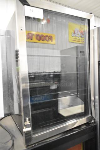 Frigidaire EFMIS155 Mini Cooler Merchandiser. 115 Volts, 1 Phase. Tested and Working!