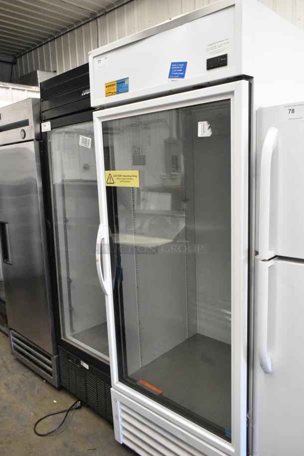 2020 True TSCI-600R-G-PH Metal Commercial Single Door Reach In Cooler Merchandiser w/ Poly Coated Racks. 115 Volts, 1 Phase. Tested and Working! - Image 1 of 4