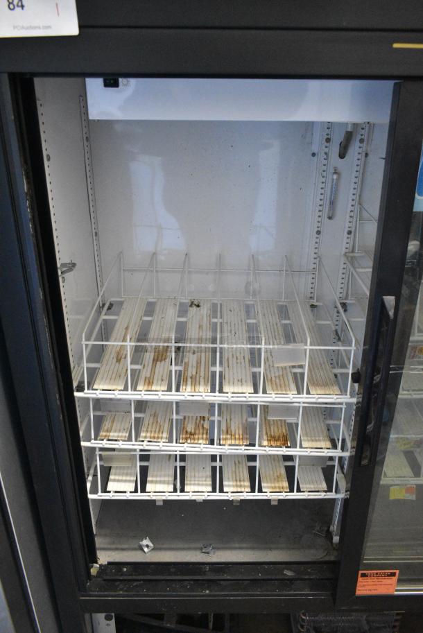 True GDM-41SL-54-LD Metal Commercial 2 Door Reach In Cooler Merchandiser w/ Poly Coated Racks. 115 Volts, 1 Phase. Tested and Working! - Image 3 of 5