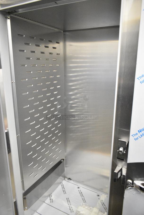 BRAND NEW SCRATCH AND DENT! Continental Stainless Steel Commercial 2 Door Roll In Rack Cooler. Tested and Working! - Image 3 of 6