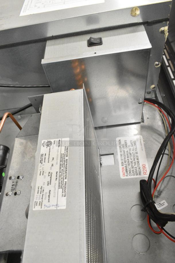 BRAND NEW SCRATCH AND DENT! Continental Stainless Steel Commercial 2 Door Roll In Rack Cooler. Tested and Working! - Image 6 of 6