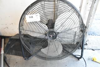 Cool Breeze LF-20 Metal Fan. 120 Volts, 1 Phase. Tested and Does Not Power On