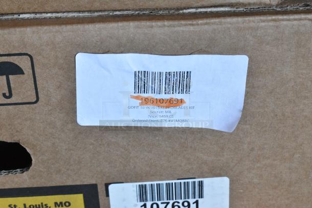2 BRAND NEW SCRATCH AND DENT! Emerson Items Including 196107691 ProTeam GoFit 10 107691 10 Qt. Backpack Vacuum with 107532 ProBlade Hard Surface and Carpet Floor Kit and 196107752 ProTeam GoFit 10 107752 10 Qt. Backpack Vacuum with 107628 Telescoping Wand and 107016 Xover Multi-Surface Tool - 120V. 120 Volts, 1 Phase. 2 Times Your Bid! - Image 3 of 6