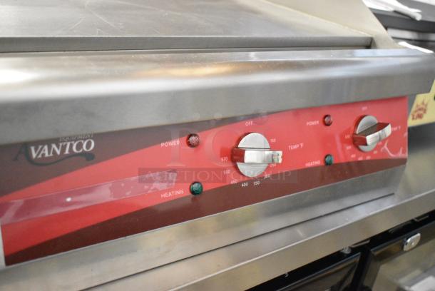 BRAND NEW SCRATCH AND DENT! Avantco 177EG24N 24" Electric Countertop Griddle - 208/240 Volts, 1 Phase. - Image 3 of 5