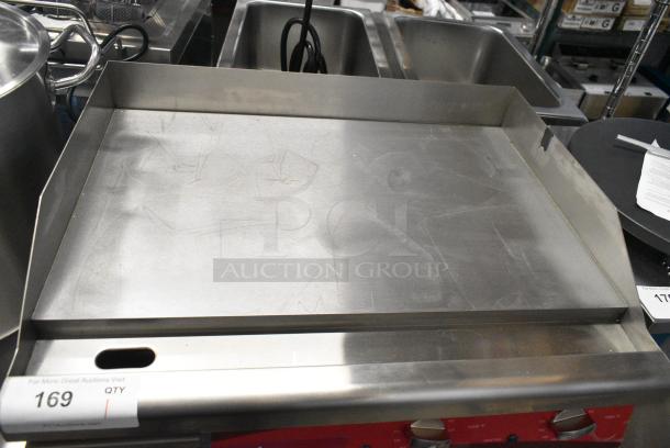 BRAND NEW SCRATCH AND DENT! Avantco 177EG24N 24" Electric Countertop Griddle - 208/240 Volts, 1 Phase. - Image 4 of 5