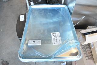 5 BRAND NEW SCRATCH AND DENT! BM176BUN18FULL Baker's Lane Full Size 18 Gauge 18" x 26" Wire in Rim Aluminum Bun Pan / Sheet Pan. 5 Times Your Bid!