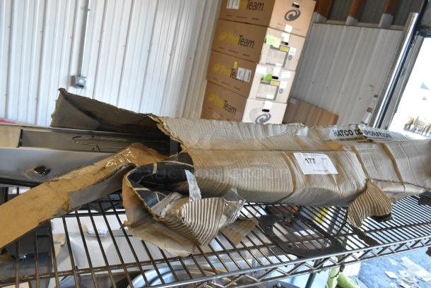 BRAND NEW SCRATCH AND DENT! Hatco GRAH-60 60" Glo-Ray High Wattage Infrared Food Warmer with Toggle Controls, 6" Chains, and S-Hooks. 120 Volts, 1 Phase. - Image 2 of 5
