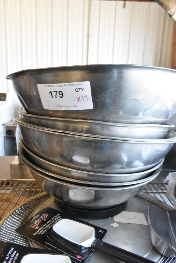 17 Various Items Including Metal Bowls, Round Pizza Screens and Utensils. 17 Times Your Bid! - Image 3 of 9