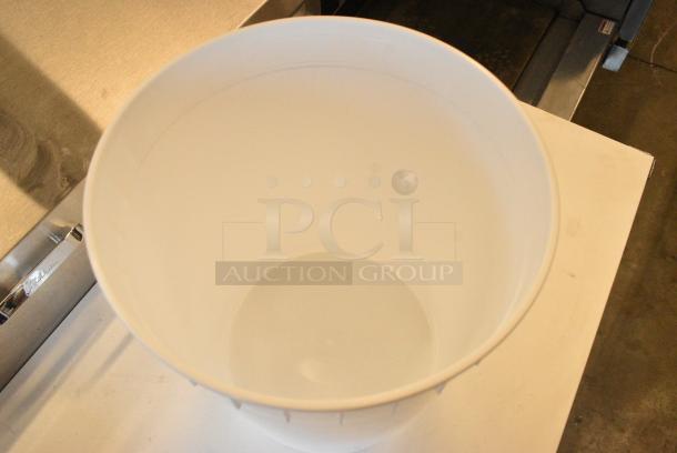 BRAND NEW SCRATCH AND DENT! Box of 40 White Poly Buckets - Image 3 of 3