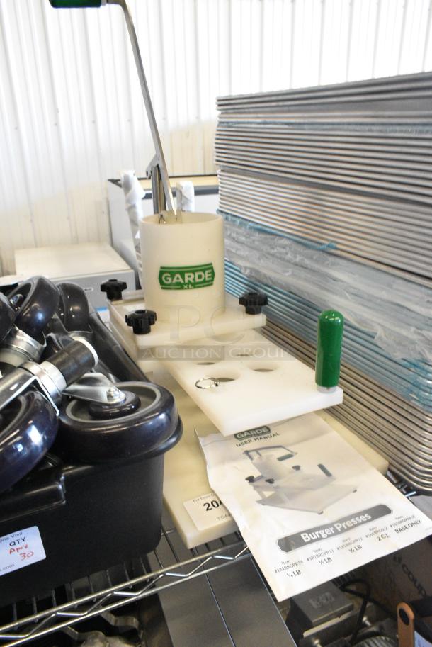 BRAND NEW SCRATCH AND DENT! Garde XL 181brgsl2 2" x 1/2" Slider / Burger Press - 1000 Sliders/Hour - Image 2 of 6