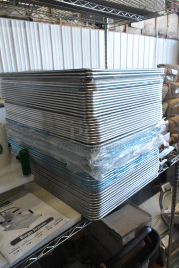 54 BRAND NEW SCRATCH AND DENT! Metal Baking Pans. 54 Times Your Bid! - Image 2 of 3
