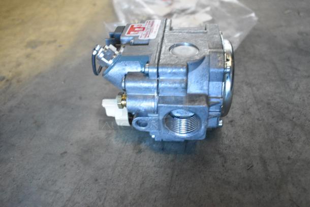 BRAND NEW SCRATCH AND DENT! HP1173 Imperial 1173 Gas Valve Nat - Image 4 of 6