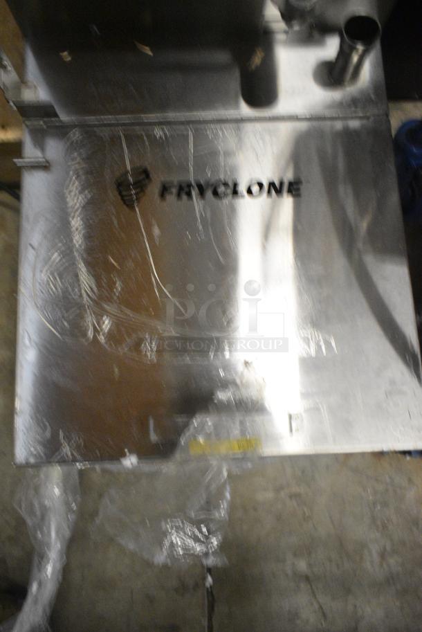 BRAND NEW SCRATCH AND DENT! 2024 Fryclone 259OFM85 85 lb. Low-Profile Portable Fryer Oil Filter Machine with 2-Way Pump. 120 Volts, 1 Phase. - Image 4 of 6