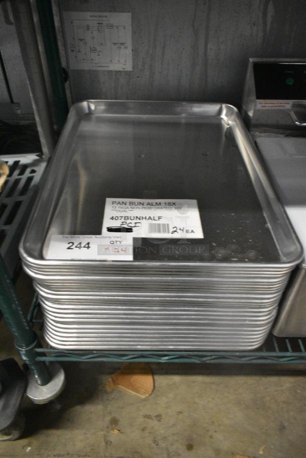 24 BRAND NEW SCRATCH AND DENT! 407BUNHALF Choice Half Size 13" x 18" 19 Gauge Wire in Rim Aluminum Bun / Sheet Pan. 24 Times Your Bid! - Image 1 of 3