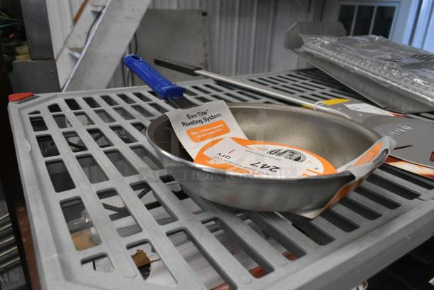 BRAND NEW SCRATCH AND DENT! Vollrath 8" Skillet. - Image 2 of 4