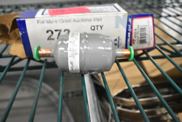 BRAND NEW SCRATCH AND DENT! Sporlan C-032-S Filter Drier - Image 1 of 4
