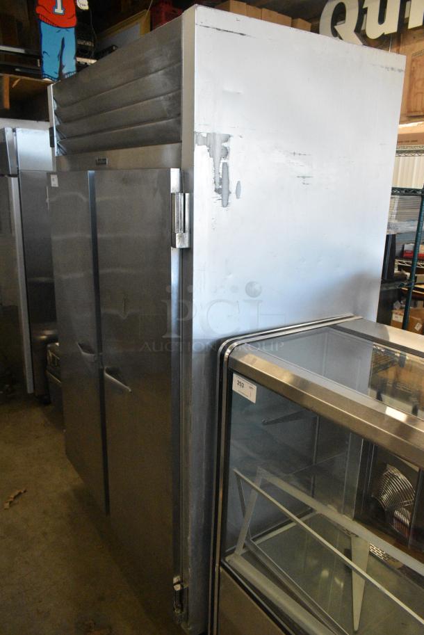Traulsen G20010 Stainless Steel Commercial 2 Door Reach In Cooler w/ Poly Coated Racks. 115 Volts, 1 Phase. - Image 3 of 6