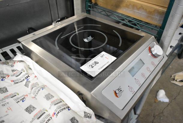 BRAND NEW SCRATCH AND DENT! Cooking Performance Group ICCPG-19A Countertop Induction Range with Probe Cooking. 120 Volts, 1 Phase. - Image 2 of 4